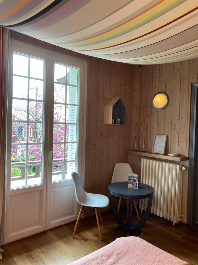 Maison D'Hotes Il Etait Une Fois Pont-Évêque Eksteriør bilde