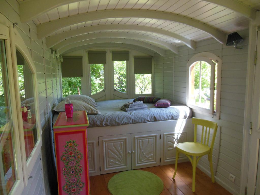 Maison D'Hotes Il Etait Une Fois Pont-Évêque Rom bilde